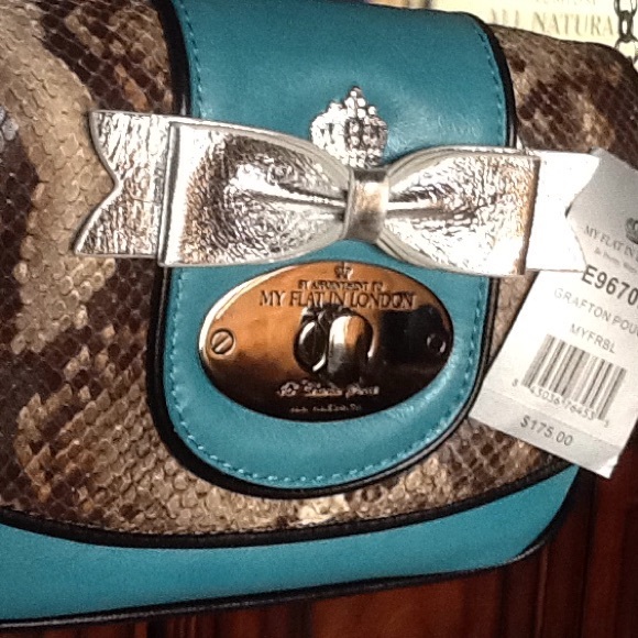 NWT  My FLat In London,leather, chain strap💍💍💍 - Picture 5 of 8